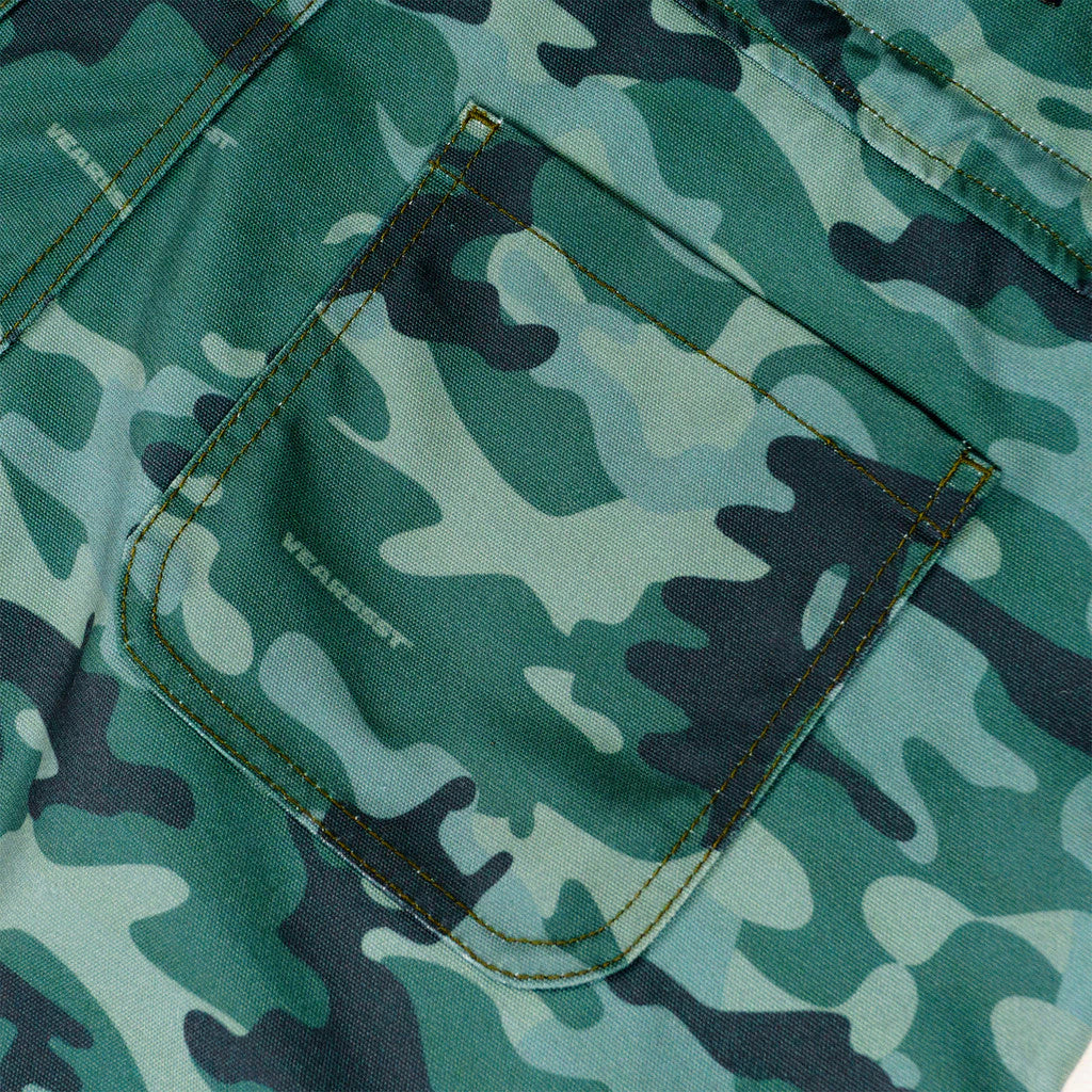 Experienced Suit Camo